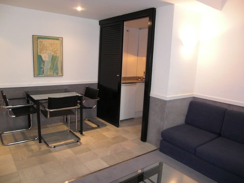 Apartamentos Descartes Barcelona Quarto foto